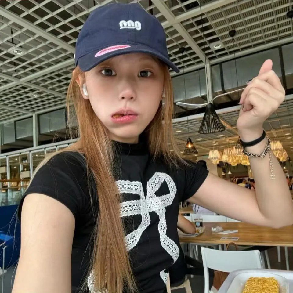 伯爵夫人的耳环